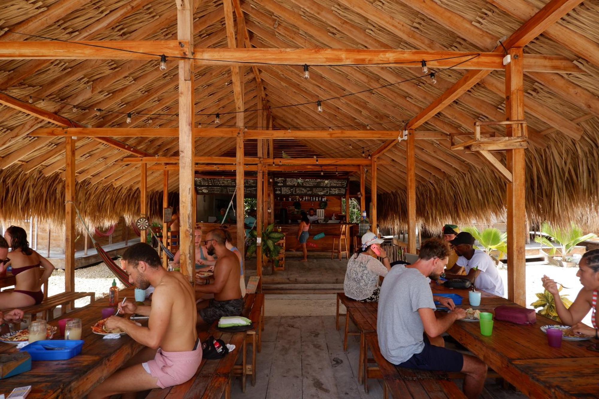 Santa Lova Eco-Hostel Isla Tintipan Tintipan Island エクステリア 写真