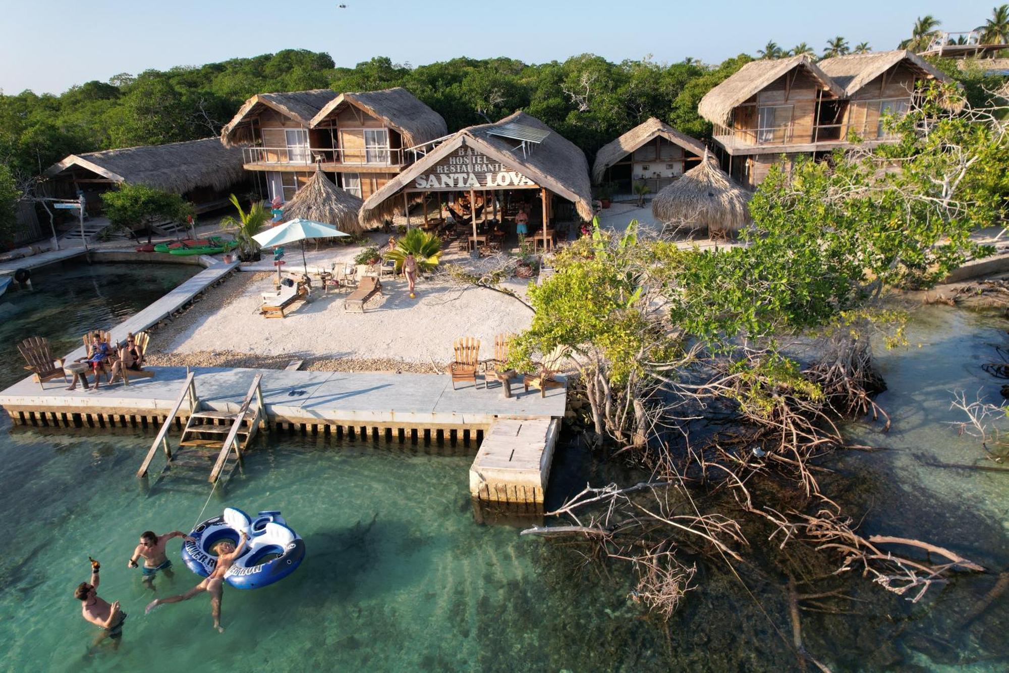 Santa Lova Eco-Hostel Isla Tintipan Tintipan Island エクステリア 写真